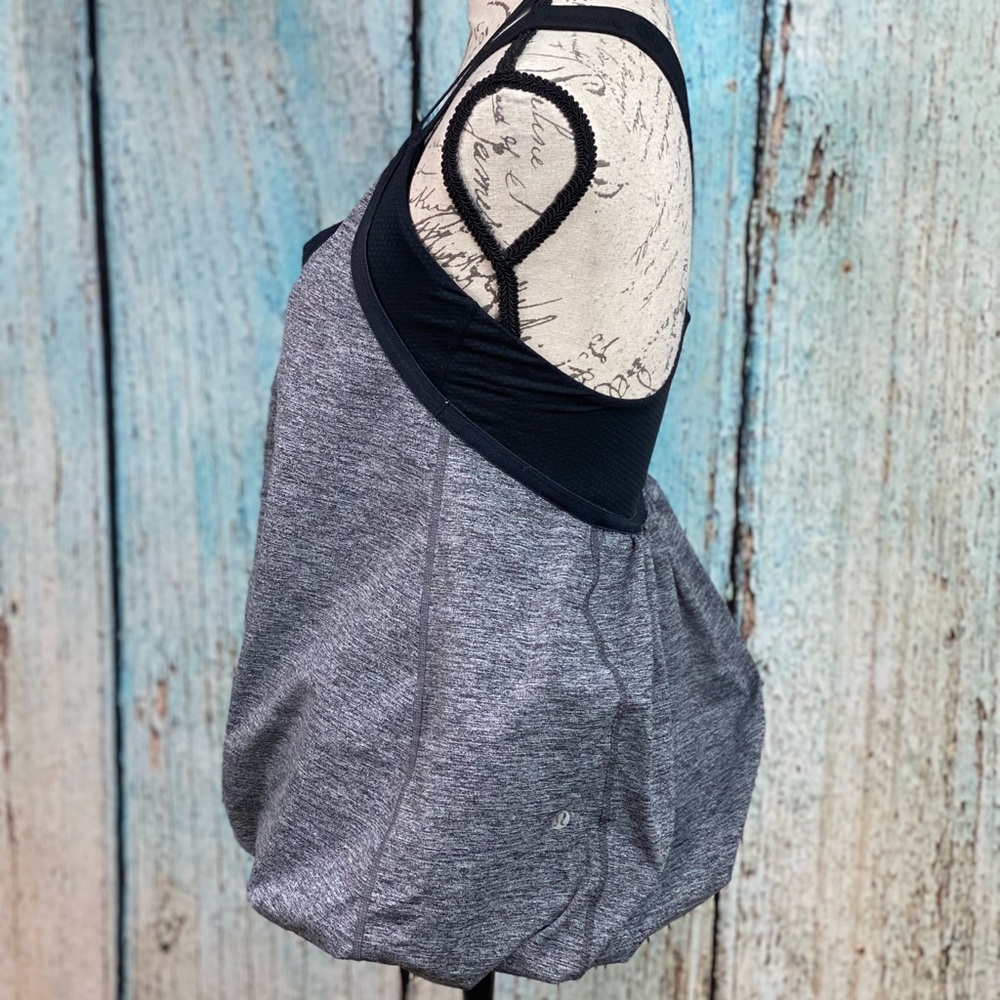 SOLD LULULEMON Static Gray Black Awareness Bubble Tank - Picture 12 of 12